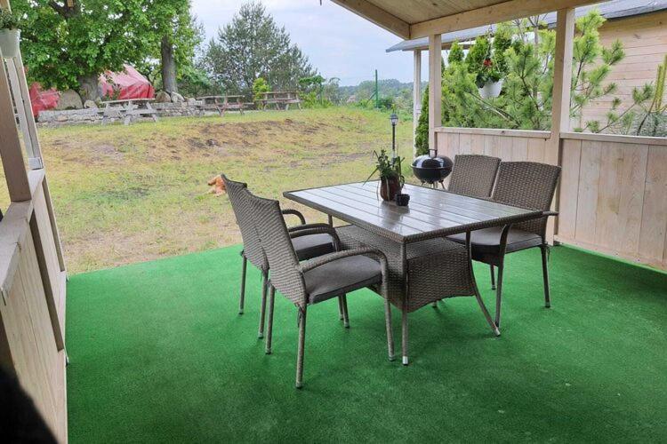 Comfortable Bungalow With A Covered Terrace, For 6 People, Miedzyzdroje Exterior photo